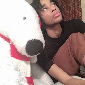 Davonte' - If you could go anywhere right now, then where would it be? ....Well, me....I would go to Hollywood because, that's where stars go and it's good for talent discoveries. And I still don't care about the negative stuff people say about it, I'm going.... 🤔 🛩 🌠 🤷♂️