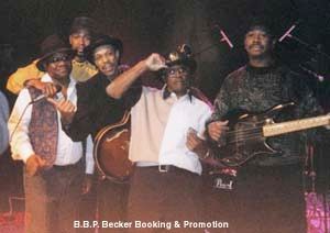 John Primer & The Real Deal Blues Band L/R Burt "Top Hat" Robinson, Steve Bell Harrington, John, Bo Diddley & Michael Morrison