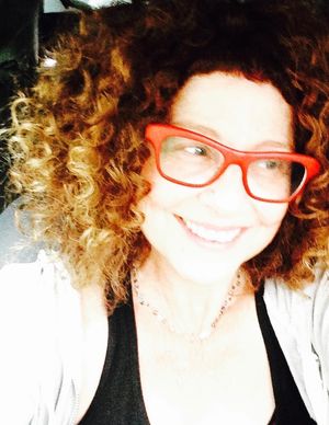 Julie Rosenberg (Vocals)