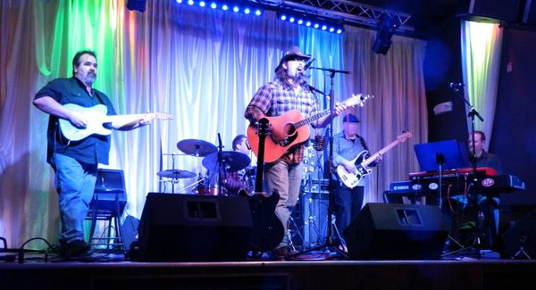 Acoustic Kitty Project plays The Originals Showcase at Chicago Nightclub in Allentown - Photo by Sunny Sonnenrein