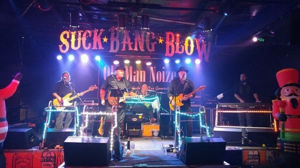 Christmas at Suck Bang Blow!