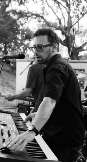 Justin Resnick Keyboardist 