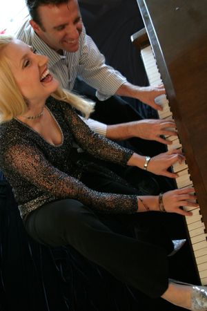 Jeff & Rhiannon Dueling Pianos