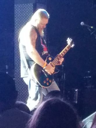 JONATHAN CARLSON - GUITAR