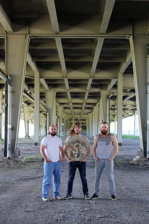 OF NIGHT AND LIGHT is Nick Badeau (drums), Joseph Kinem (guitar/vocals) and
Cameron Thibault (bass/guitar & backing vocals).