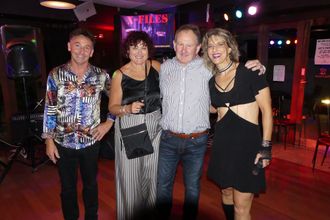 Owners Marty & Naomi Fuller with X-Files Duo (Mandi Miller & Mark Wilson)