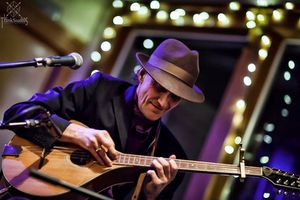 Playing with Pete Irving of Hot Damn Scandal at The Honeymoon - Photo by Thaddeus Hink