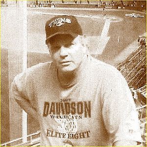 Sportsphone Bob (#1 Freelance Vandals fan)