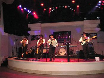 2006 - PBR - PBR was awesome as usual. Thanks to everyone at Mandalay
Bay for the royal treatment. We had a great time