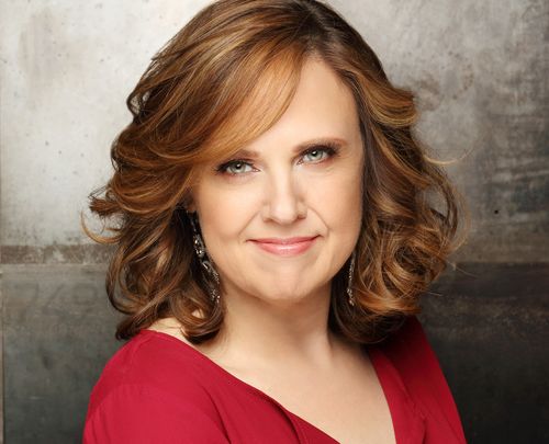 Debbie Cunningham Headshot