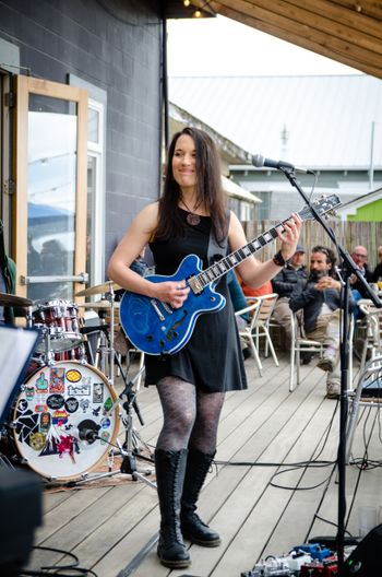 Photo by Sarah J Wright: https://www.facebook.com/sjwphoto.net