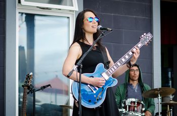 Photo by Sarah J Wright: https://www.facebook.com/sjwphoto.net