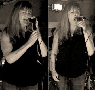 Dee's Country Cocktail Lounge, August 2018