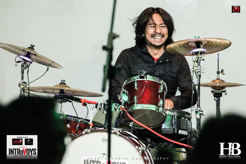 Paco Arespacochaga behind the drums with INTRoVOYS at the PCCM in Winnipeg MB on September 15, 2018 | Photo by Henry Balanial