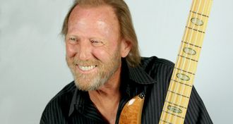 Greg's Bass Shed lesson on Francis Rocco Prestia