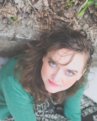 Head Shot. photo: Lisa Collier