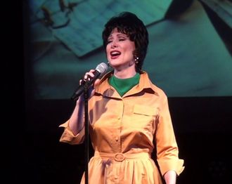 Lisa Irion as Patsy Cline