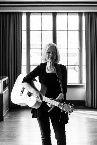 Wendy Jean Garrison "msslideguitar"