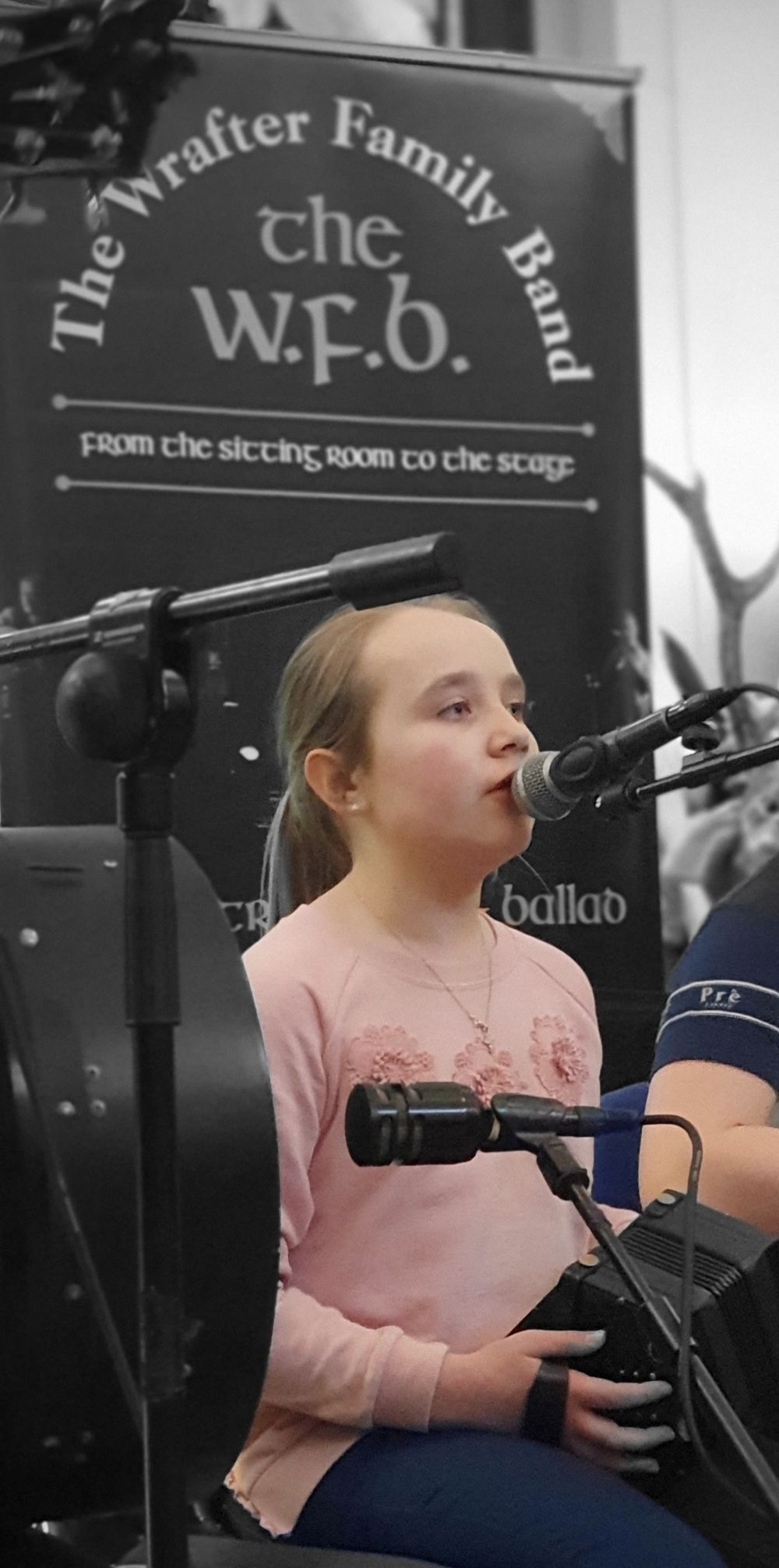 Little Aimee might be the youngest member of the Wrafter clan, but she makes her presence felt on stage by singing, dancing, and playing the concertina, too!