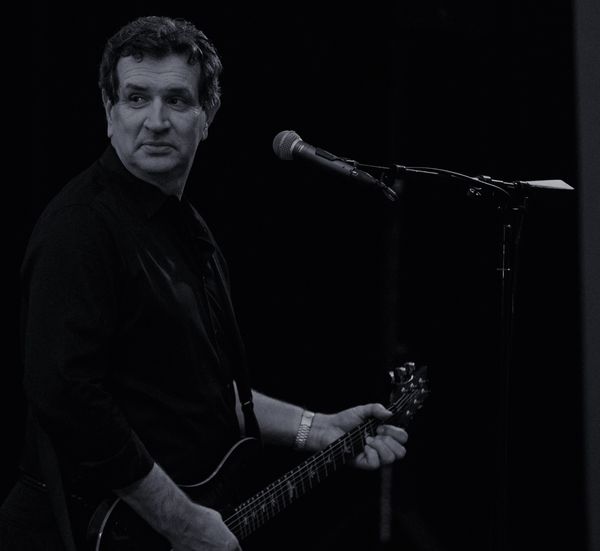 Tom Taschler - Lead guitar & vocals