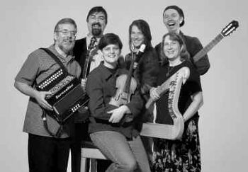 Idlewild front - Steve Keen, Teresa Lynn Welch, Carol Sharp- back row - Dave Sharp, Marion and Barry Carter