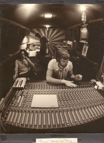 Glyn_David_RVRshine__sessions Glyn in the moble recording truck from The Recod Plant, NY,NY. RVR "shine" sessions