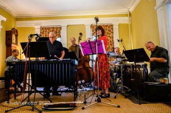 Historic Beattie-Powers Place - Michael Benedict & Jazz Vibes - In Concert 19 of 19 - Dave Gleason Michael Benedict Mike Lawerance Patricia Julien Pete Sweeney Me