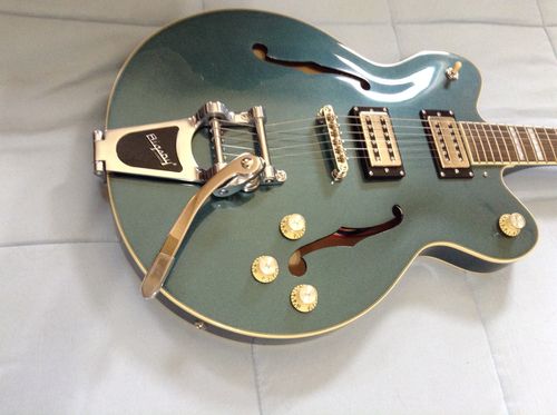 Gretsch G2622T Streamliner CB...Modifications Made: