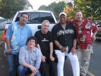 King Louie & Baby James @ 2010 Salem State Fair l to r: Renato Caranto, Micah Kassell, Louis Pain, James, & Jay Koder