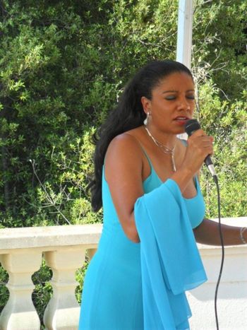 Concert with Jussanam at Villa Domergue-Cannes-26/06/2015 13eme plénière du Club des Entrepreneurs Cannois. événement présidé par David Lisnard Maire de Cannes Vice-président du Département des Alpes-Maritimes - Villa Domergue - 26/06/2015