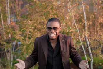 Fall-Foliage-capture-by-Paul-Christopher-Williams-of-celebrity-musician-producer-influencer-Tyrone-S
