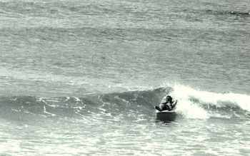 another classic local surfer..Roddy Finlayson doing his signature' move at Waipu..the 'coffin ride.. actually...the 'coffin ride' was not that easy to do...was hard to steer for one thing!!!!!