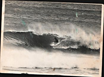 and the Pataua banks just kept on pumping.... Colin Lowe sitting pretty in another awesome Pataua suck-out!!