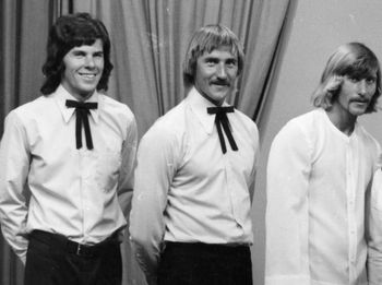 the 3 stooges... Handsome Mr Brian (King) looking like something out of a TV show.....Phil and Mike (Cooney) unsure about this thing their clicking...someone called it a 'camera'.....Ha!!