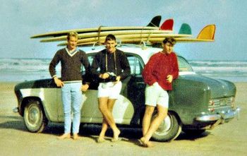 also started to hit the west coast regularly now... Tui (taking photo) Brett Knight...Phil Cooney...Mike Cooney...Baylys Bch (Northland) summer of '65 ...Bretts Austin