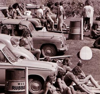 and im'e pretty sure thats Terry Philpott at the front of the Cortina...... got any ideas?...let me know!!
