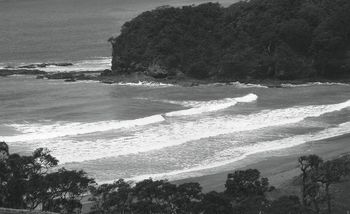 But here's Moureeses Bay....which was another great find around now....1964 Northlands east coast beach 'Moureeses Bay' was quite a trek around a windey metal road......but man was it worth it...no-one for miles...awesome!!