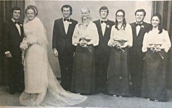 Well, well, well...i was right...Warren Patterson did marry Leslie Ward...... and there's Ainsley Knight with her long flowing golden Locke's..... ..."surf girls of the 60s"