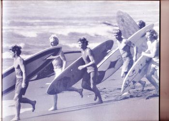 Contests in the 60s had 6 in a final like the '69 final here in New Plymouth.... Doug Hislop, Taff Kennings, Wayne Parkes, Allan byrne, Mike Court, and Mike Tinkler....probably the cream of NZ surfing at that time!!.....photo courtesy of that great book 'Gone Surfing' by Luke Williamson
