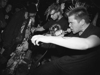 Live @ ABC no RIO, March 25th, 1994. #13 Photo by and courtesy of Chris Boarts Larson © 1994. http://www.slugandlettuce.net