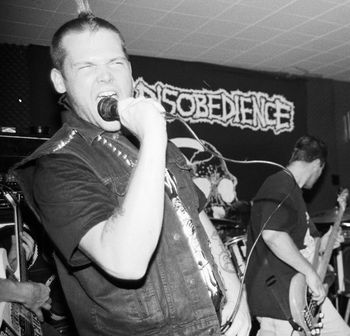 Live @ the Sleeping Turtle, September 18th, 1996. #8 Photo by and courtesy of Chris Boarts Larson © 1996. http://www.slugandlettuce.net