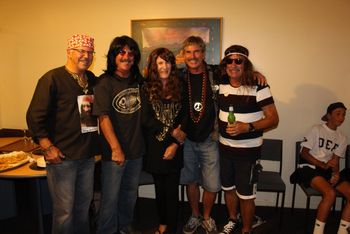 456 and Brian King wins the 'Hippie dress-up' with his innovative picture of Hippie extraordinaire 'Barry Gemmel'.....the greatest hippie that ever lived...and compatriot of ours!!!....'long live Barry'!!!!!
