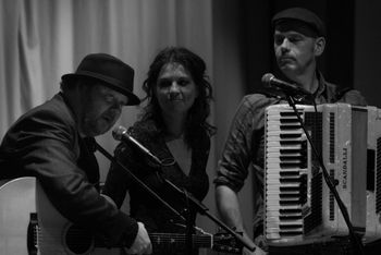 Crossroadsradio Sessions with Richard Lindgren, Bergen op Zoom, April 6 2015. Photo 7 by Erwin Klomp