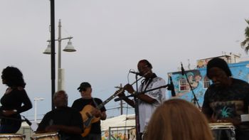 Live in Venice California Merlene Holsey - Vocals, Stefan Taylor - Congas, Joe Gaeta- Guitar, Jack Fulks - Flute, Steven McGill - Conga Drums