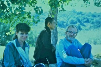 Meditating with Thich Nhat Hanh and others Ojai, Ca April 1987 Emerging Buddhism in America Invitational retreat Ojai, Ca April 1987
