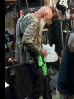 www.axetogrindmusic.com Factor Bass