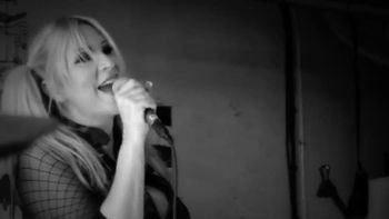 musicvideoshoot #samanthanewark #samanthanewarksinging #touringsinger #femalevocals #rockband #singersongwriter #losangeles #dallas #texas #performingsongwriter #chicksinger #newyork #nashville