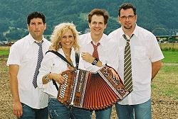 LynnMarie & The Boxhounds-Recorded my "...North" song on their Grammy Nominated record, PARTY DRESS. Check her out on my 'links' page!! She rocks!!