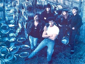 David Spear & the Darts (l-r) Eddie, Brad Henderson, David, Jennie Hoeft, Hoppie Vaughan. Pic taken @ Hupcap Annies in Nashville, TN 1994.