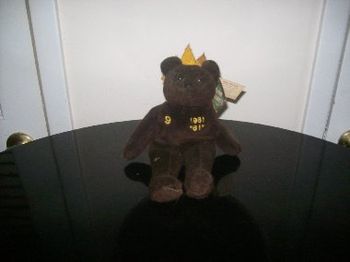 Roger Maris bear-'61~Roger was the most under-appreciated Yankee ever. He was one of the classiest Yankees of all time.